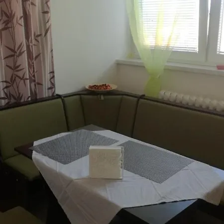 Appartement Flat2 For 2 People, Wifi *